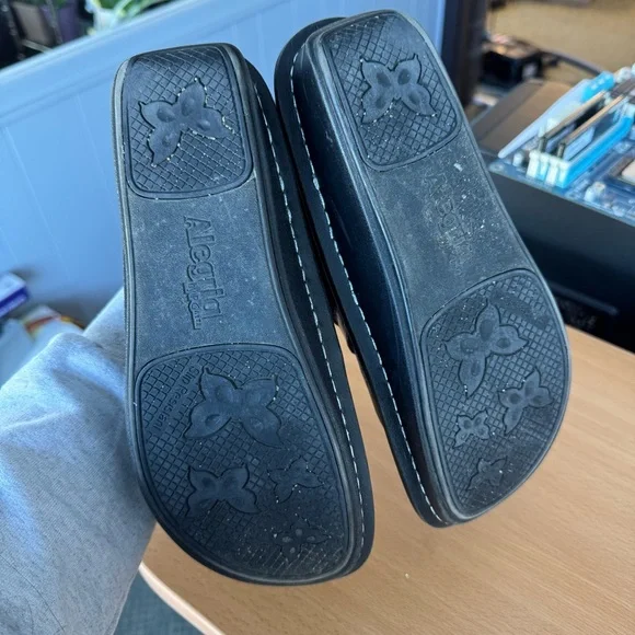 Alegria Shoes - Picture 5 of 5